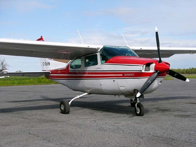 accelerate stop for simgle engine airplanes cessna t210