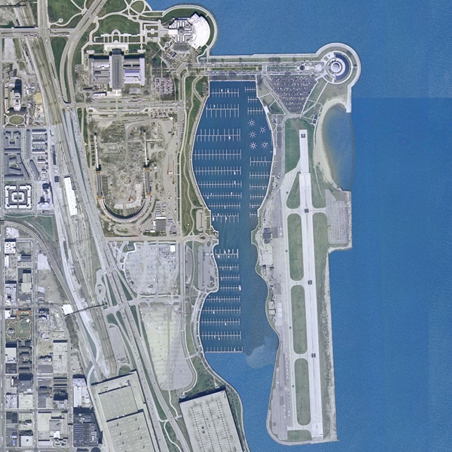 the importance of airports meigs field chicago