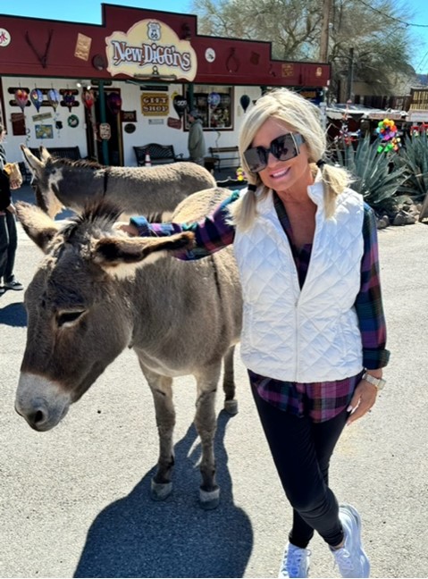 weekend getaways 2024 sunvalley laughlin donkey