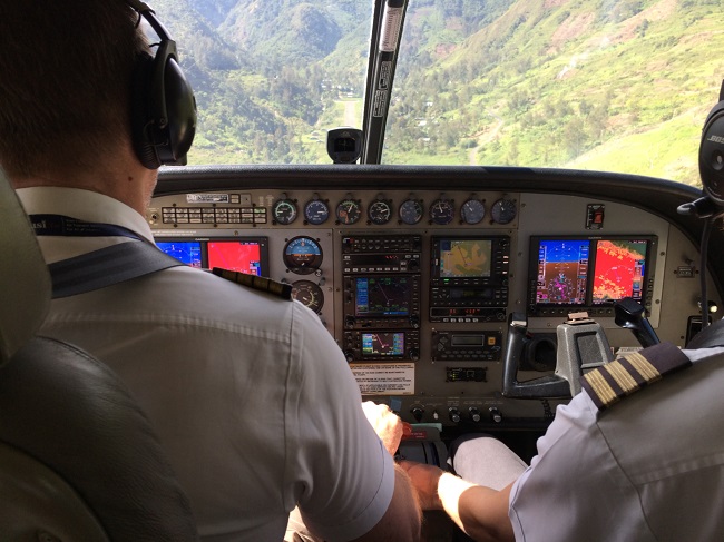 gaarms 2018 june cessna caravan on approach to ilagna papua